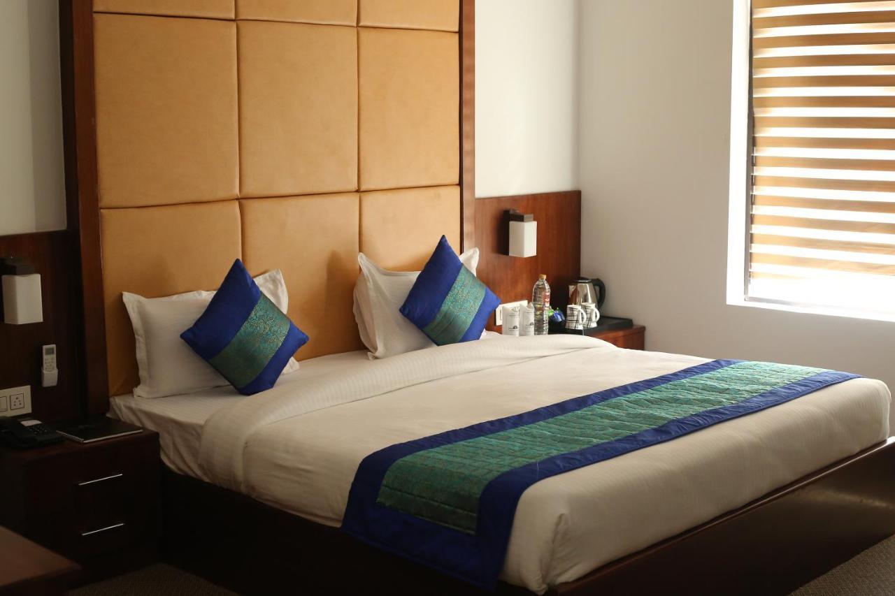 Inter Urban Hotel Rohtak Exterior photo
